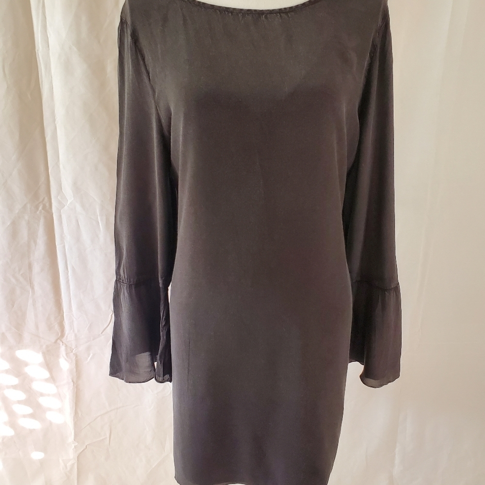 Treasure & Bond Women's Lightweight Black Dress - Picture 2 of 12